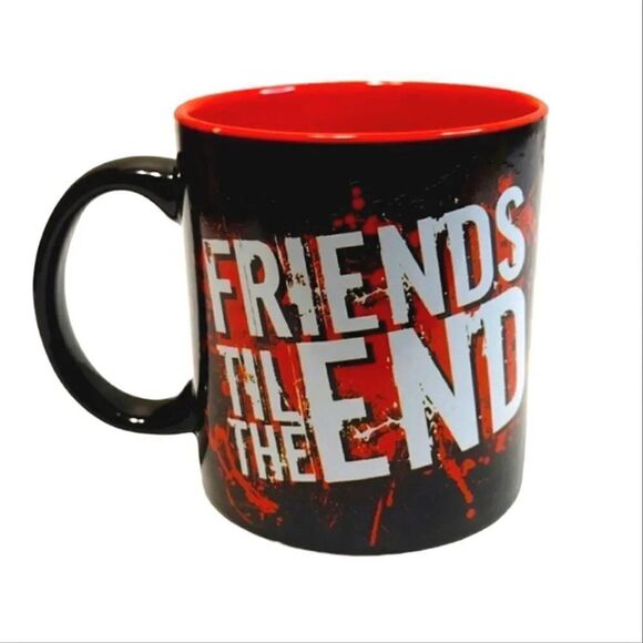 CHUCKY Childs Play Red Halloween Oversized Coffee Mug NWT - Picture 4 of 16